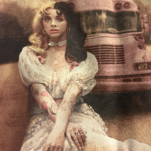 NWT Melanie Martinez School Bus Girls Sweatshirt size SM from Hot Topic - Picture 2 of 6